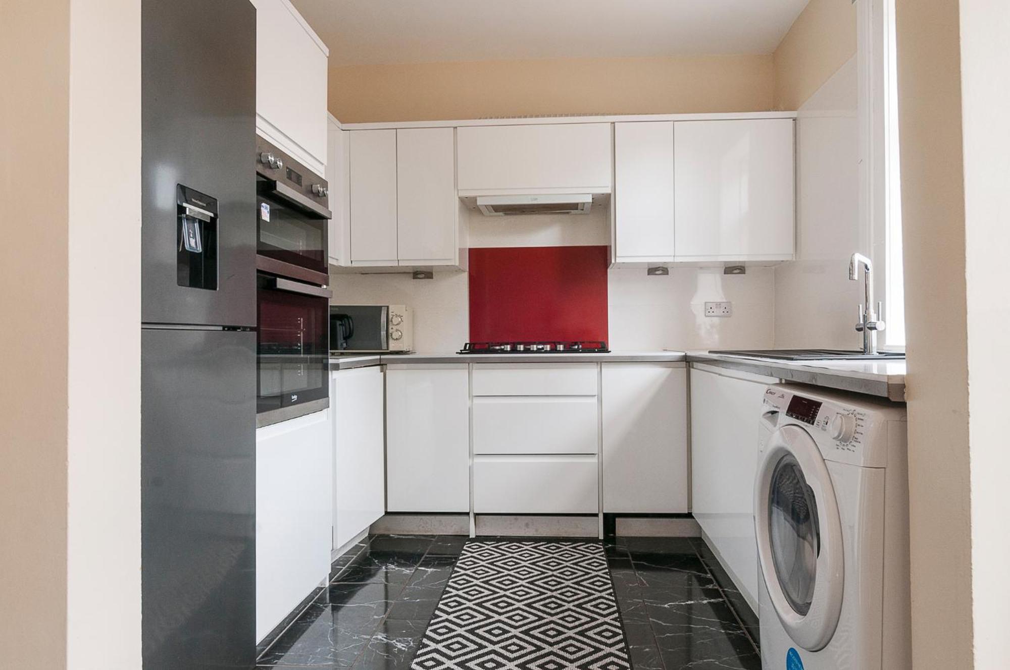 2 Bed Property, Sleeps 5, Free Parking, Near City Centre 에든버러 외부 사진